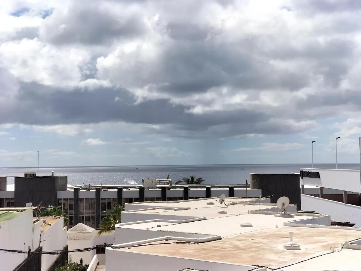 Apartamento 2 Dormitorios Cerca De La Playa En Puerto Del Carmen 0*, Puerto del Carmen (Lanzarote) Španělsko