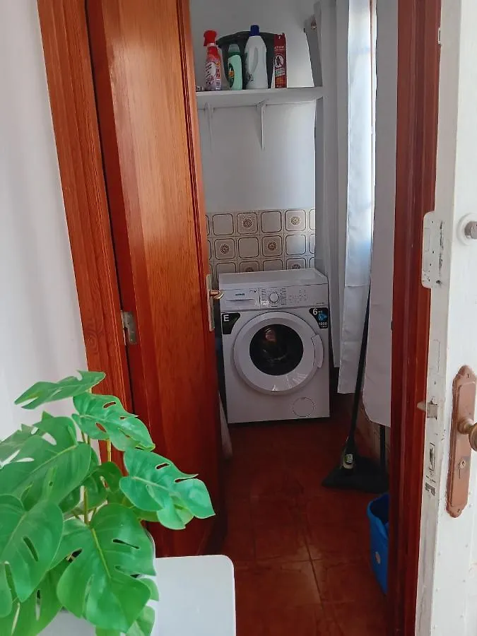 Apartamento 2 Dormitorios Cerca De La Playa En Puerto Del Carmen 0*, Puerto del Carmen (Lanzarote)